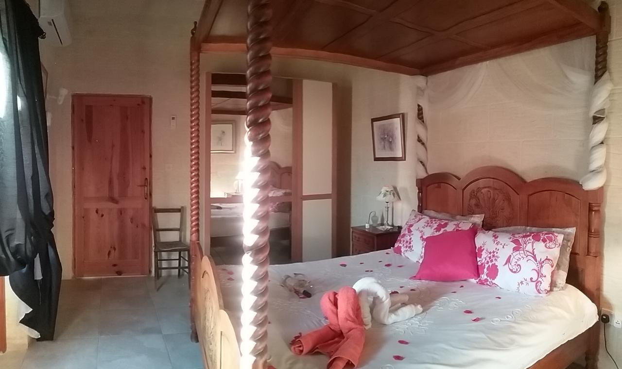 Romeo E Giulietta B&B Gharb  Luaran gambar